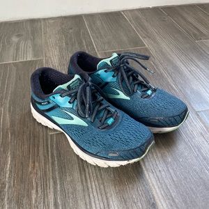 Brooks Adrenaline GTS18 running shoes!